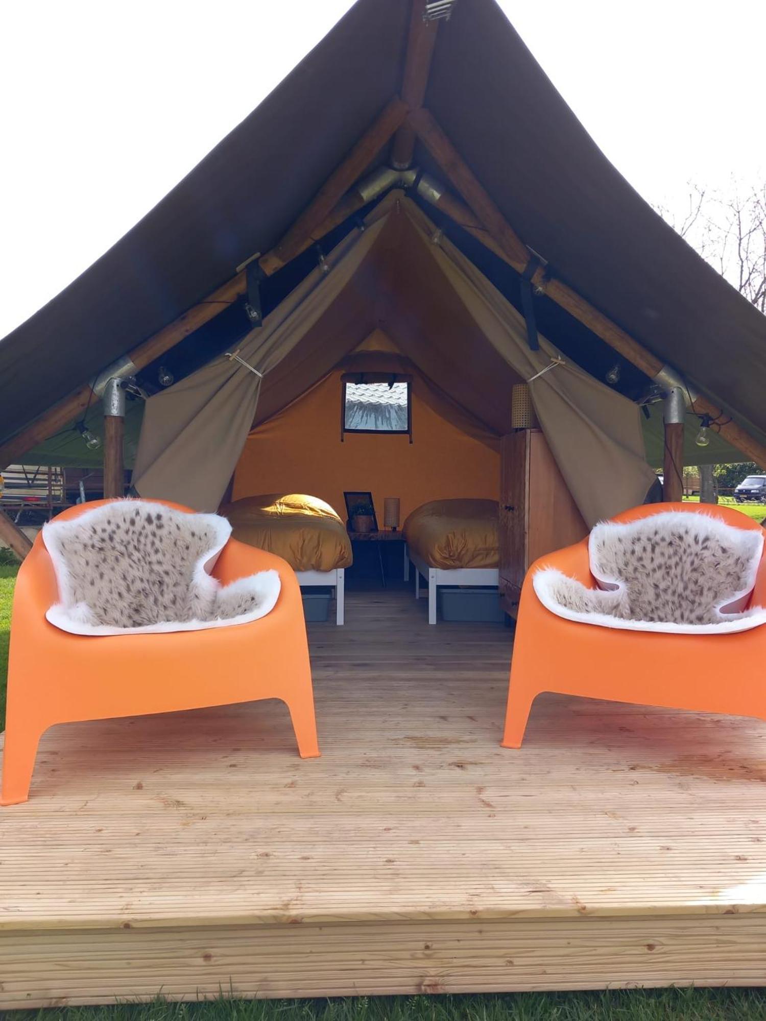 Safari Lodge 'Linge-Zicht' Tiel Zewnętrze zdjęcie